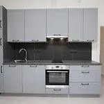 Zola * Zára