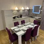 Apartman Zola
