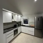 Zola Apartman Zára